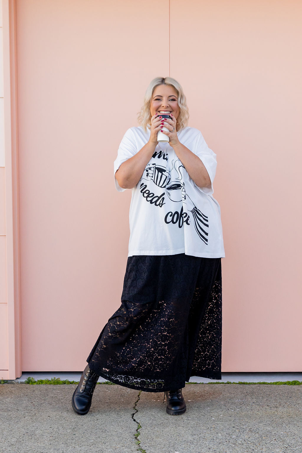 Paris Lace Skirt in Black