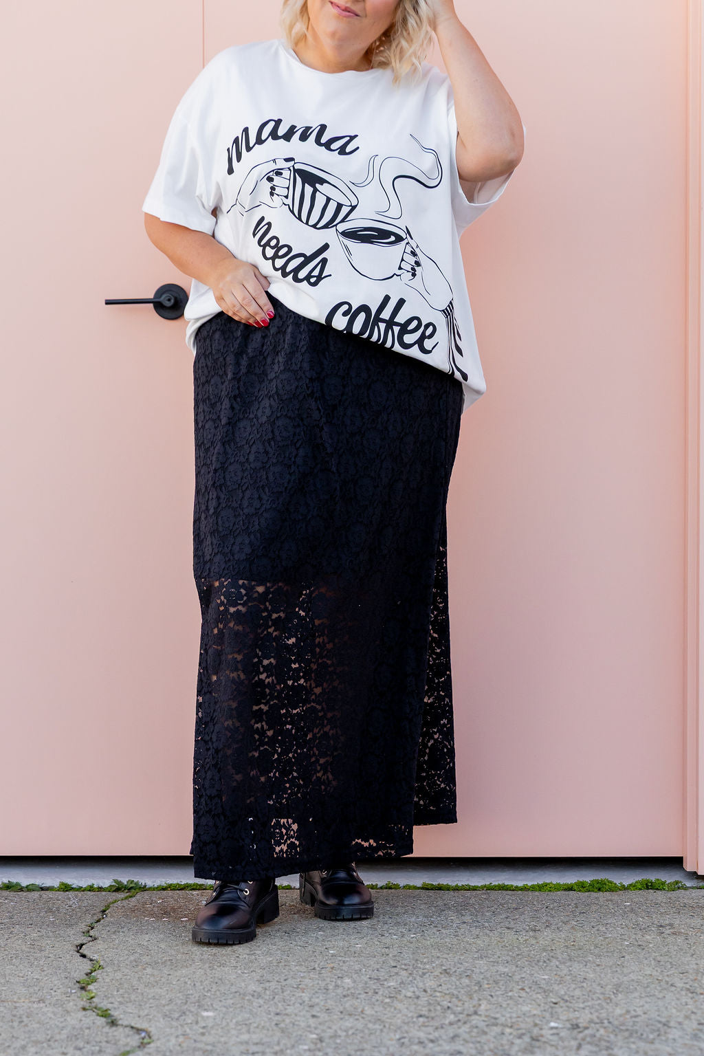 Paris Lace Skirt in Black