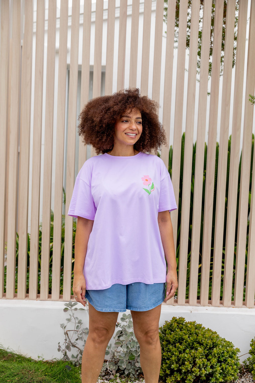 Choose Kindness Tee in Pastel Lilac