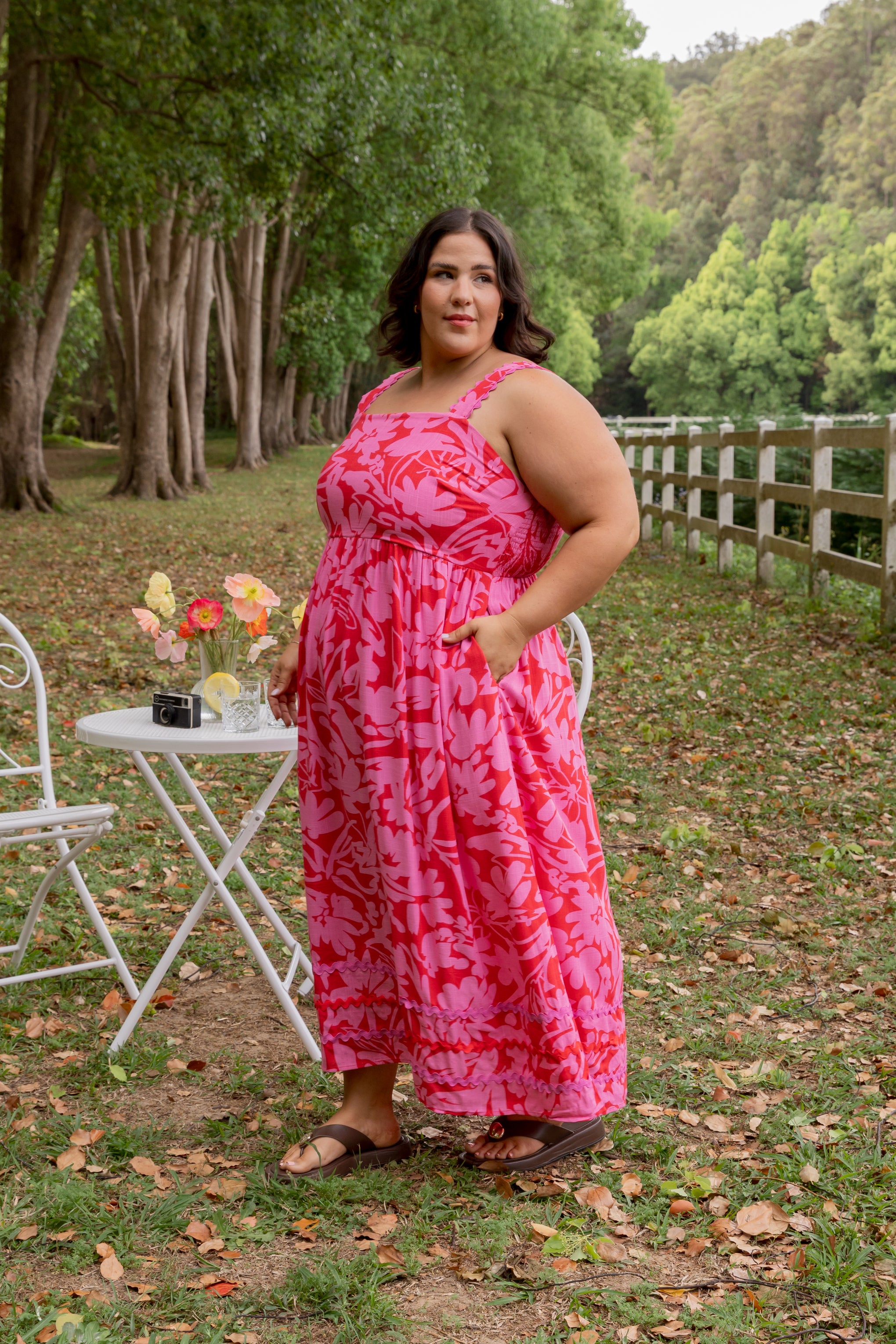 Angel Midi Dress in Fiesta