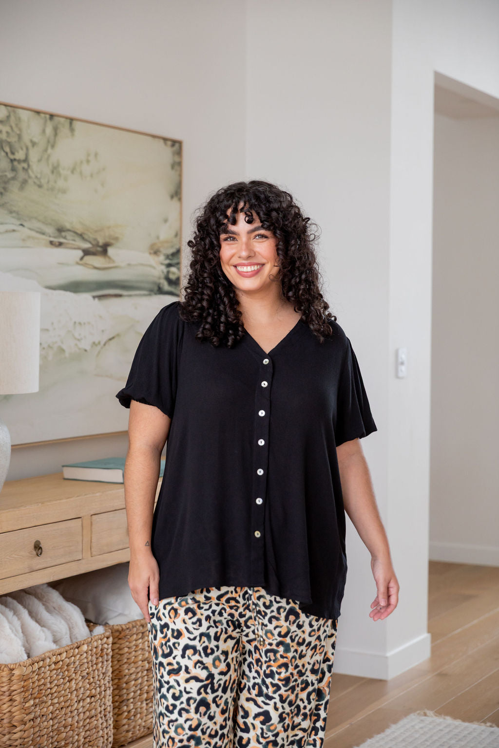 Winona Short Sleeve Blouse in Black