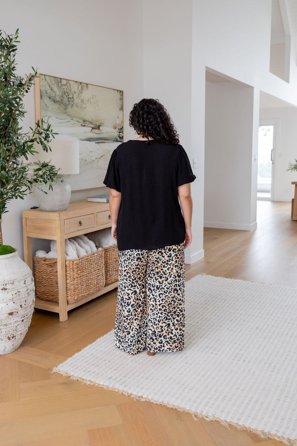 Winona Short Sleeve Blouse in Black