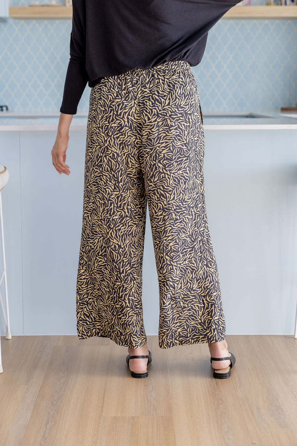 Gina Pants in Zebra