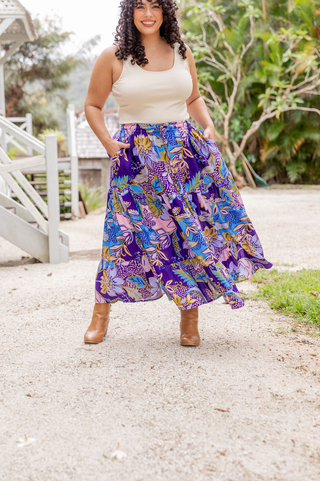 Carrie Skirt in Kosum