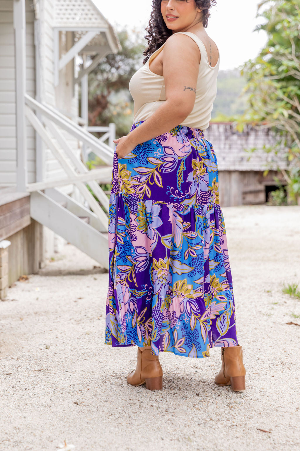 Carrie Skirt in Kosum