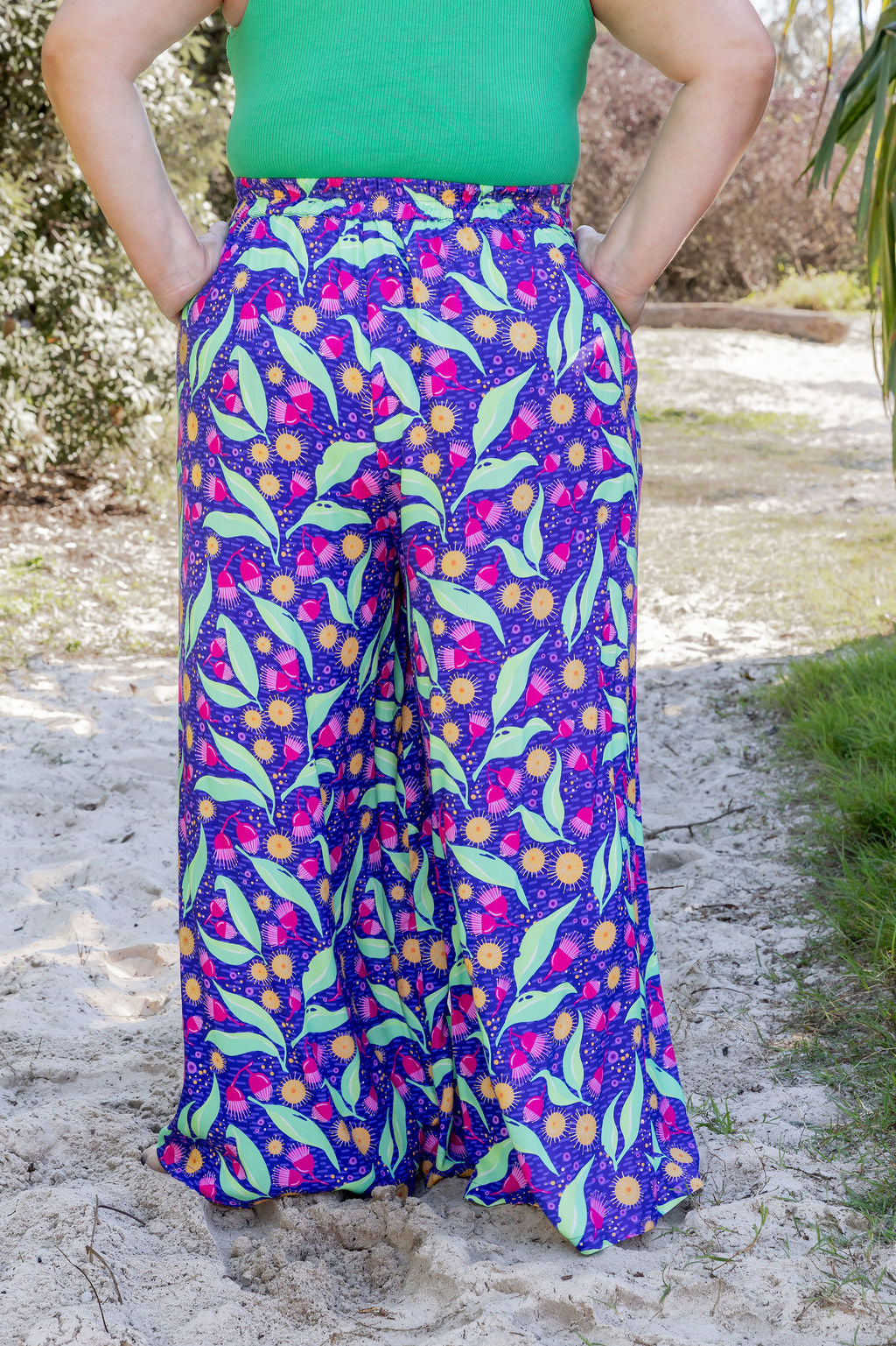 Larsa Pants in Gumnuts