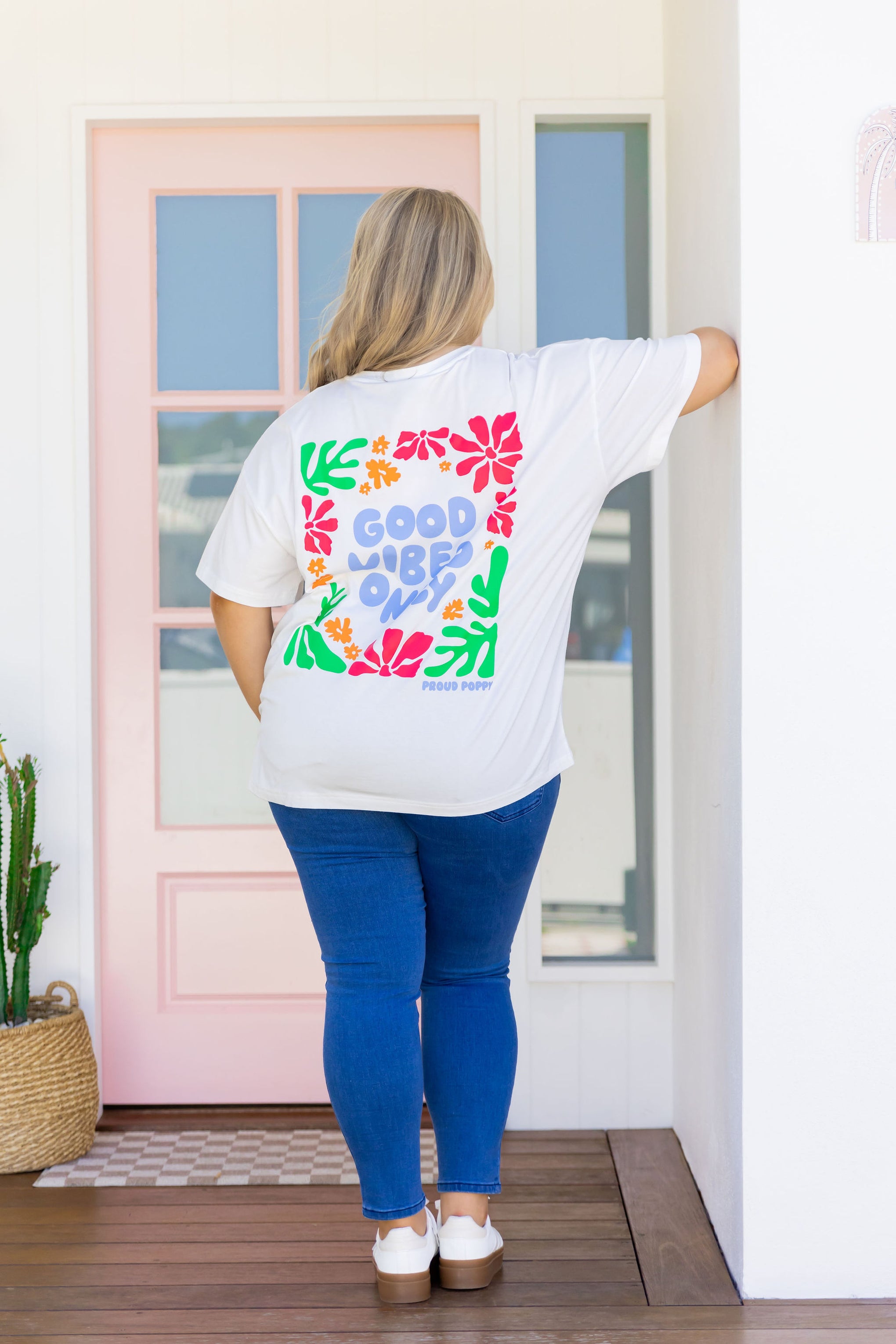 Good Vibes Tee in White