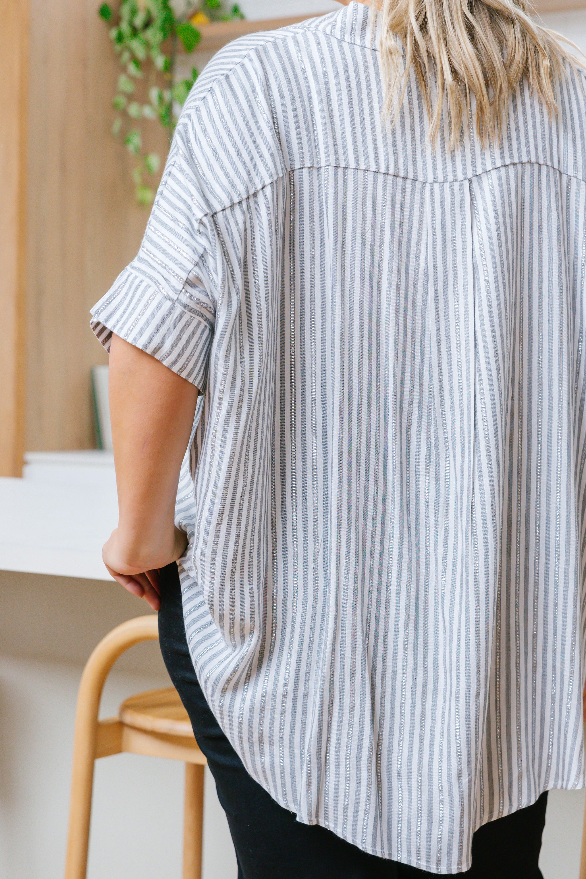 Tammin Shirt in White/Metallic Stripe