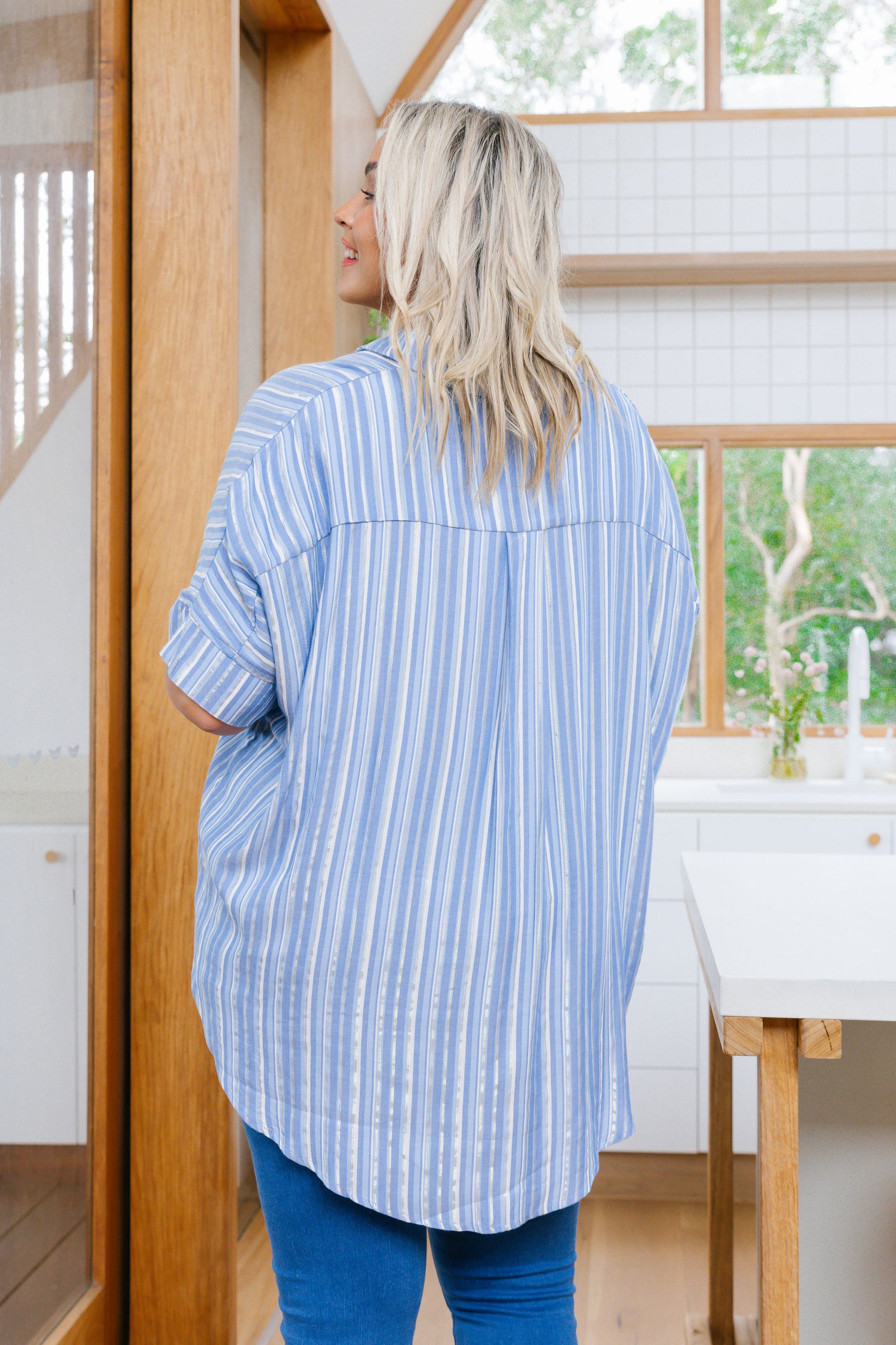Tammin Shirt in Blue/Metallic Stripe