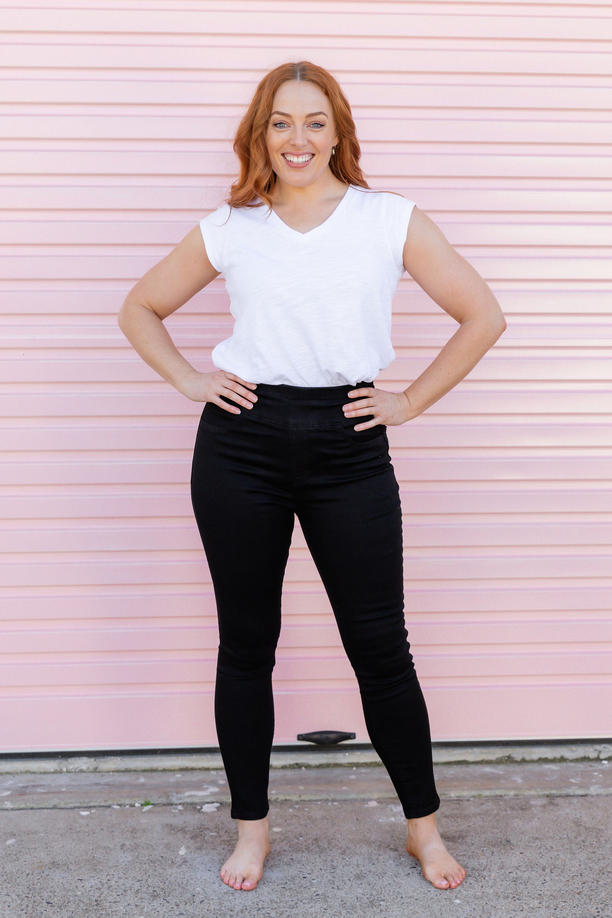 Corey Pull on Jeans in Black