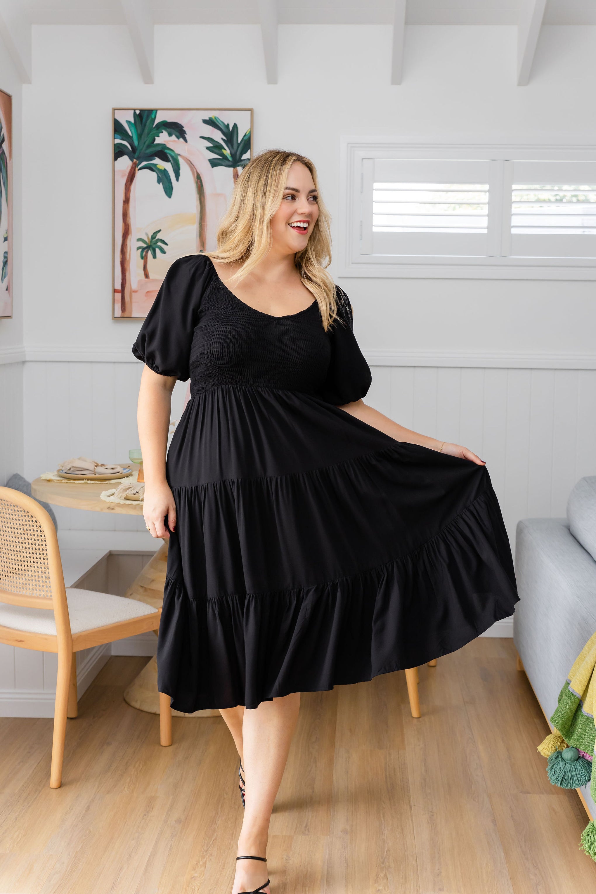 Peri Midi Dress in Black
