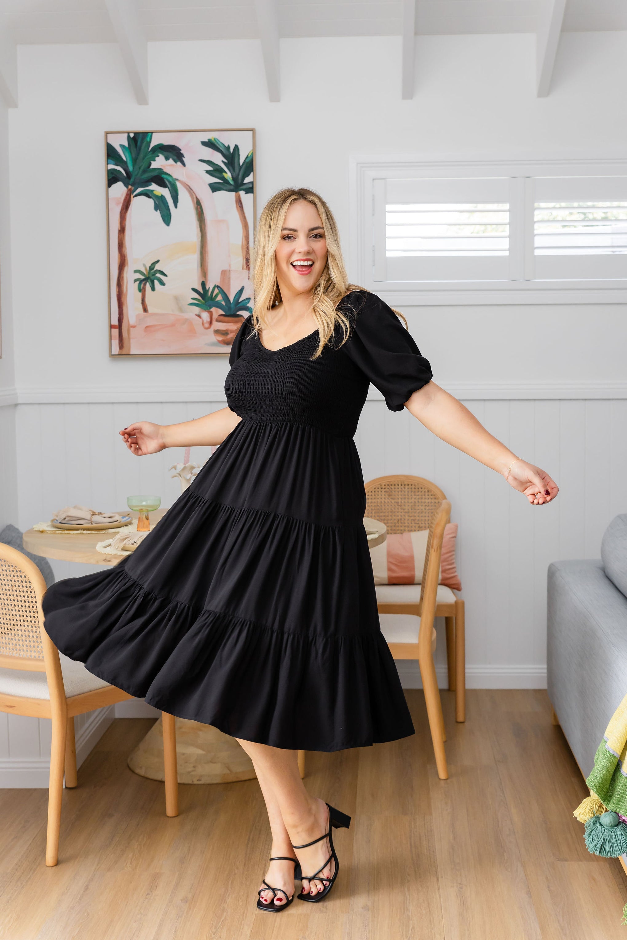 Peri Midi Dress in Black
