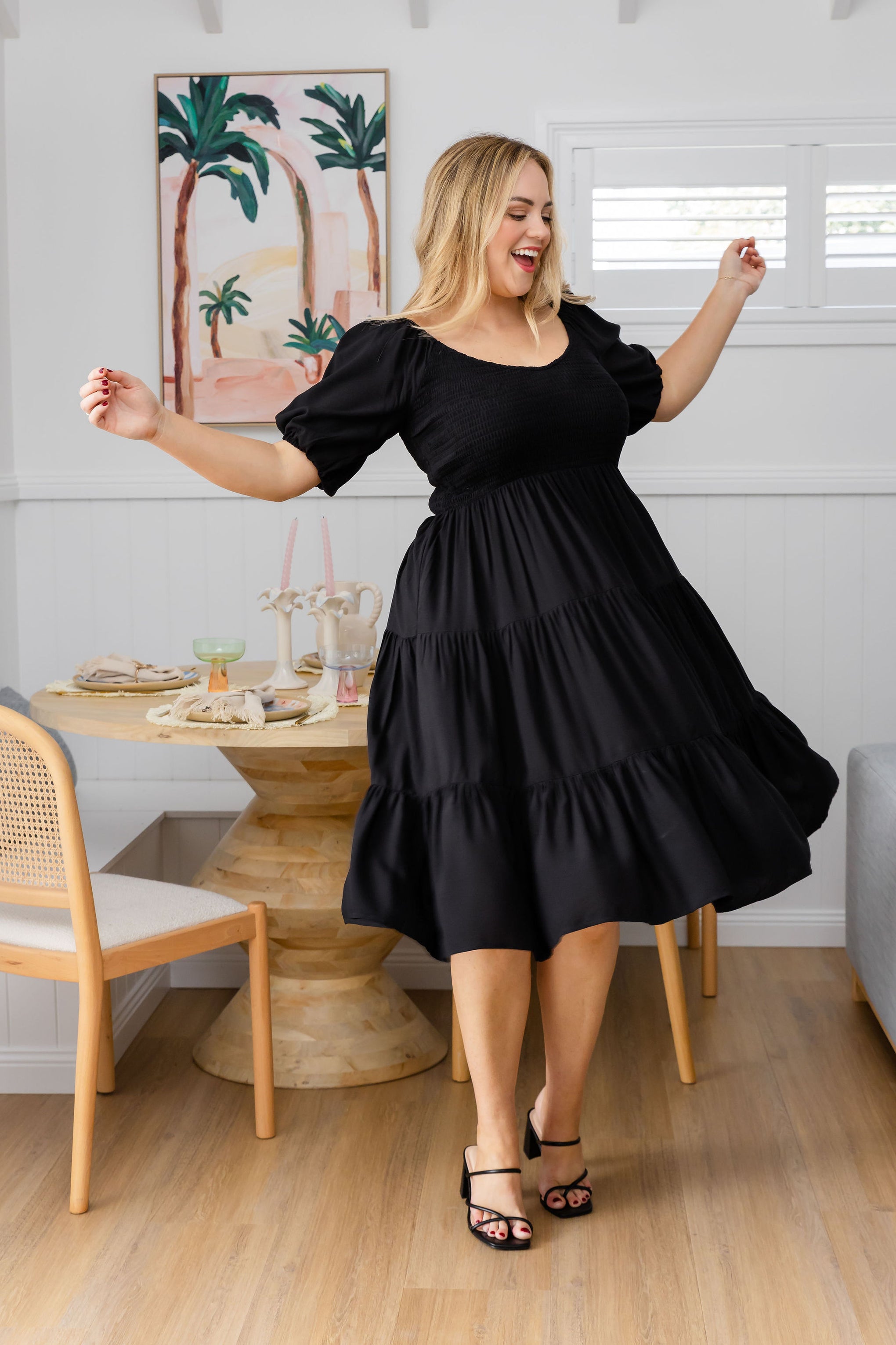 Peri Midi Dress in Black