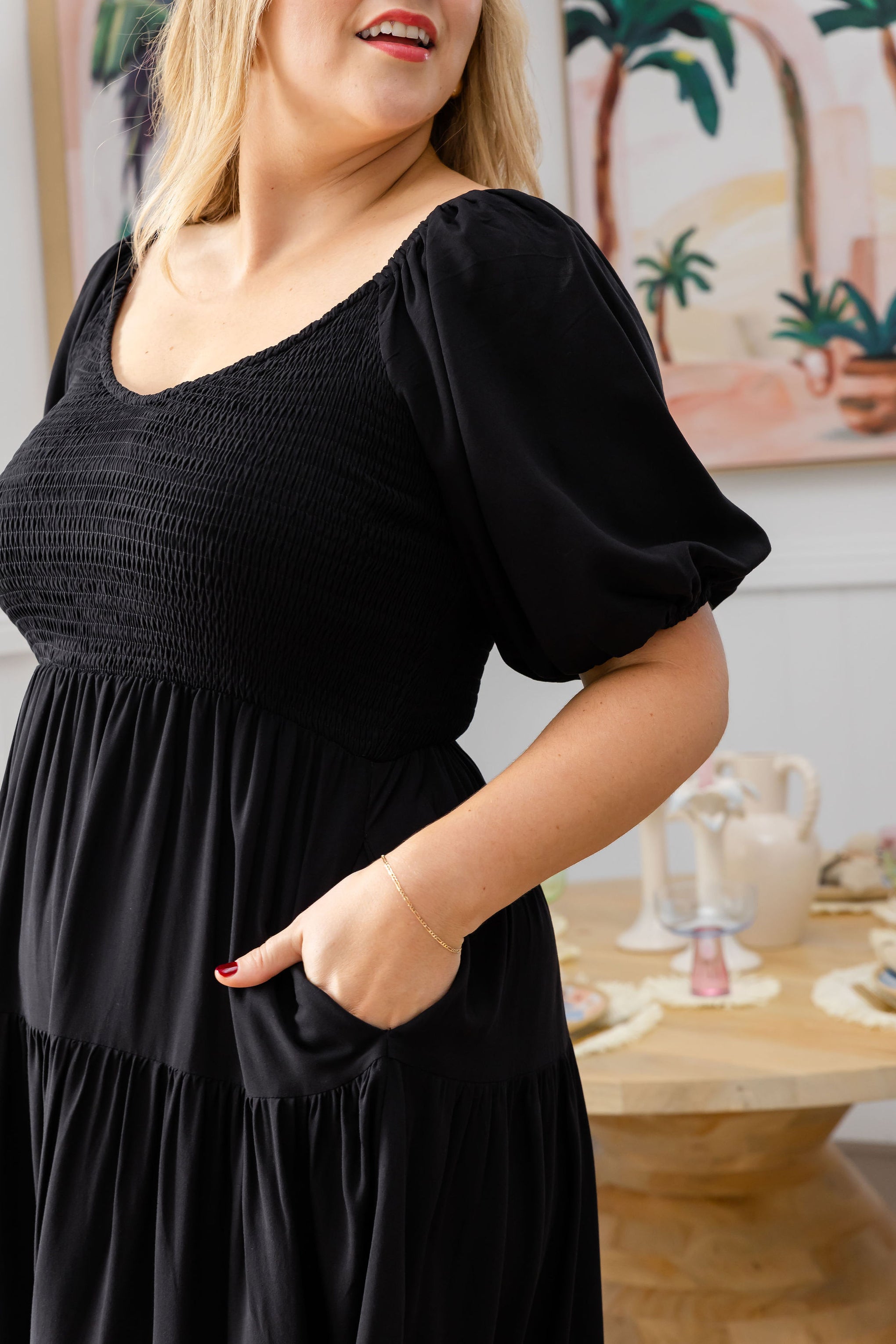 Peri Midi Dress in Black