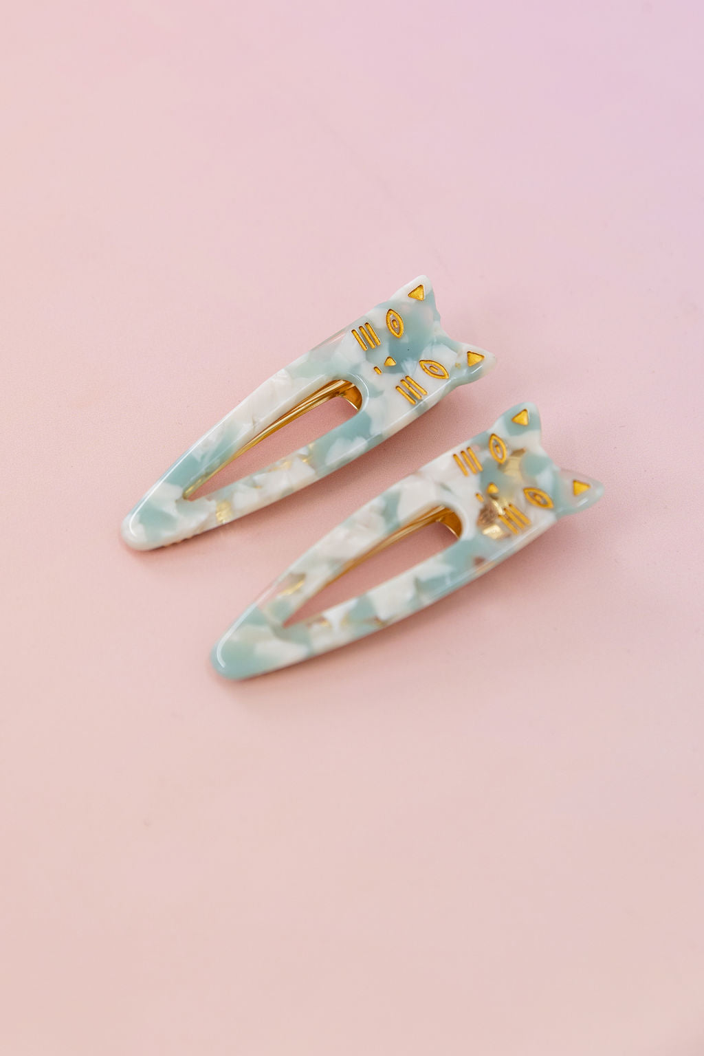 Cat Hair Clips in Mint & White