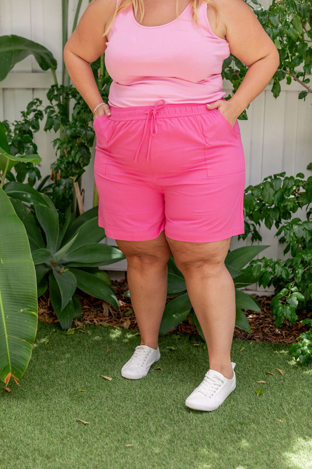 Twill Shorts in Barbie