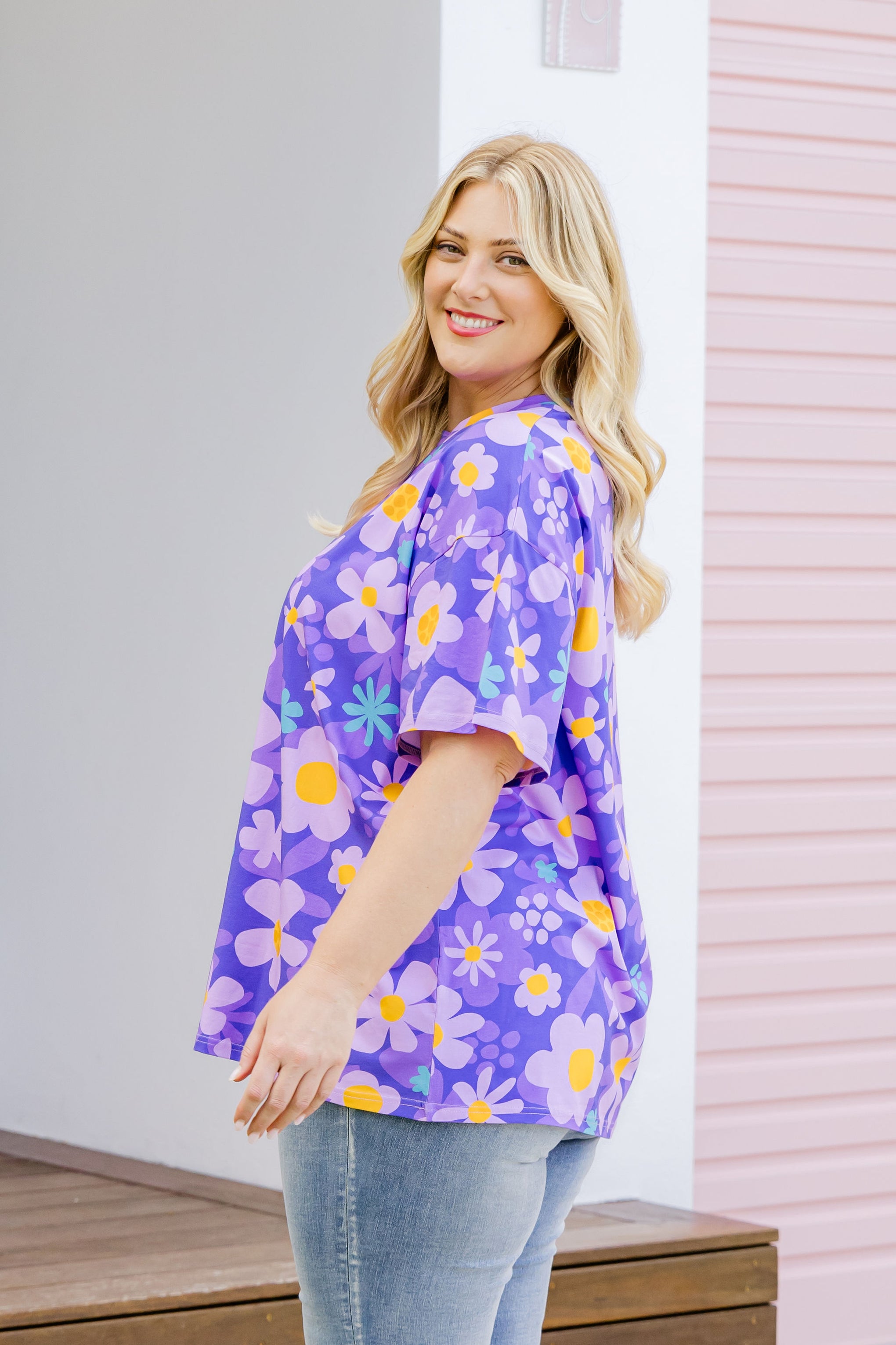 Coco T-Shirt in Lilac Daisies