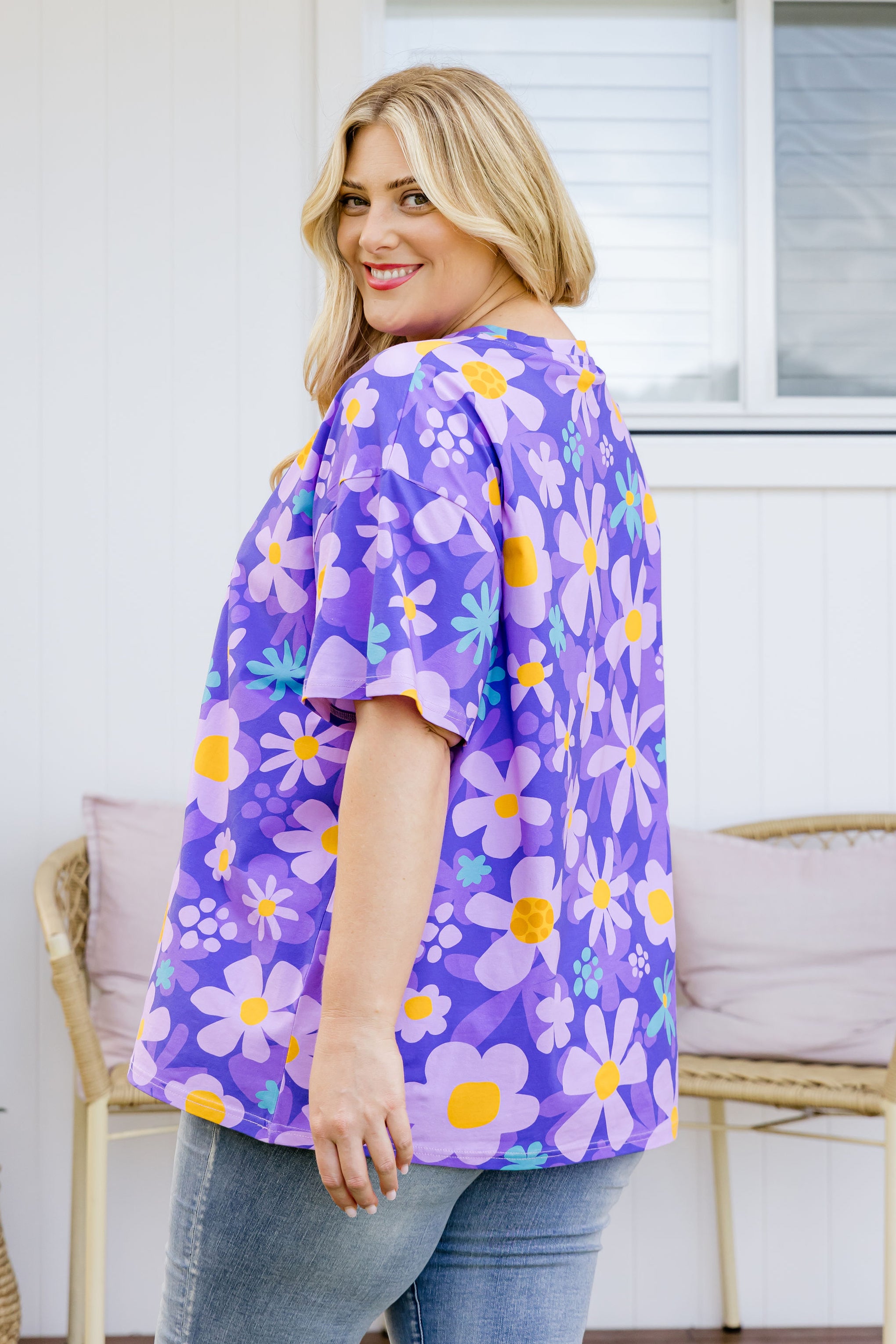 Coco T-Shirt in Lilac Daisies