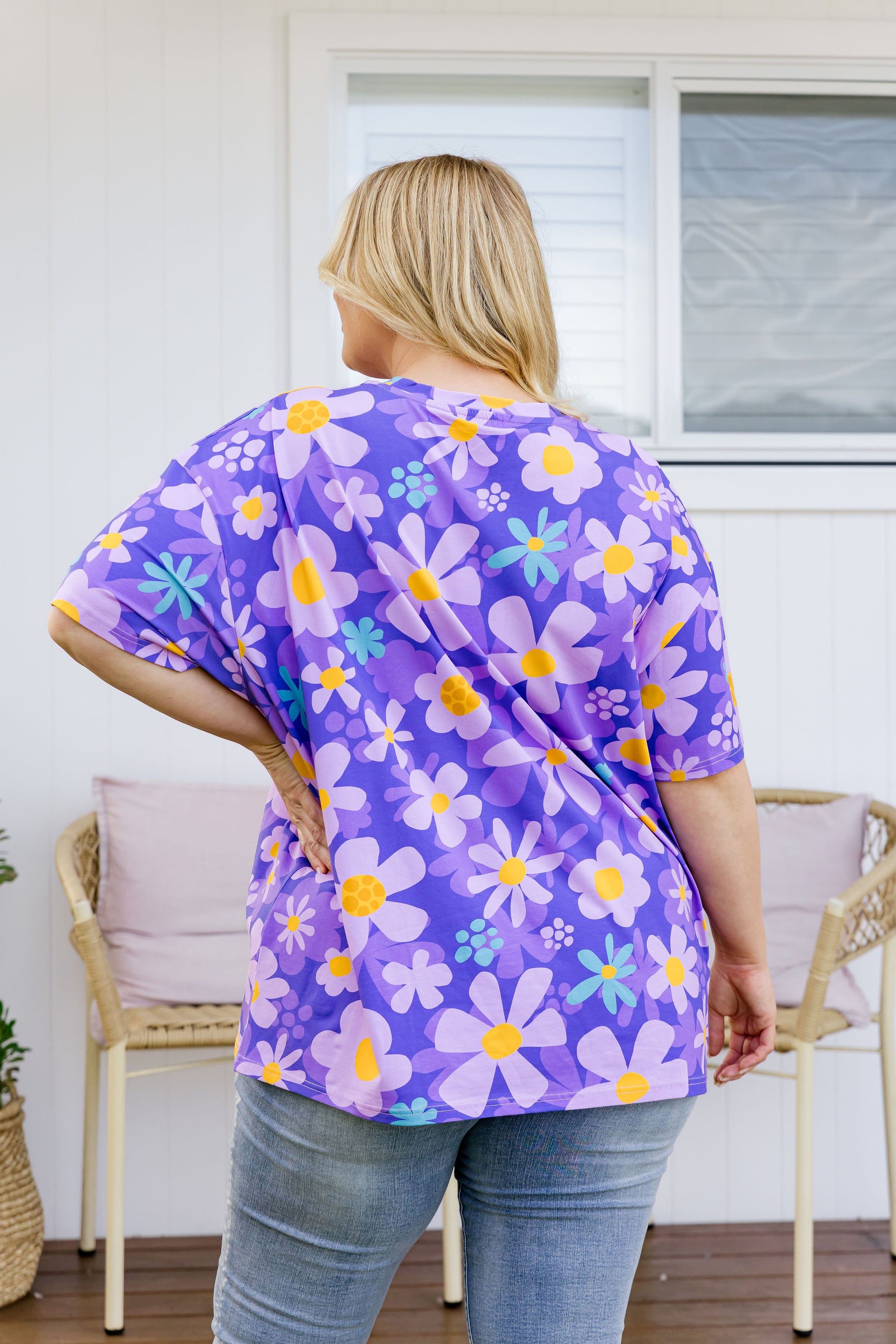 Coco T-Shirt in Lilac Daisies