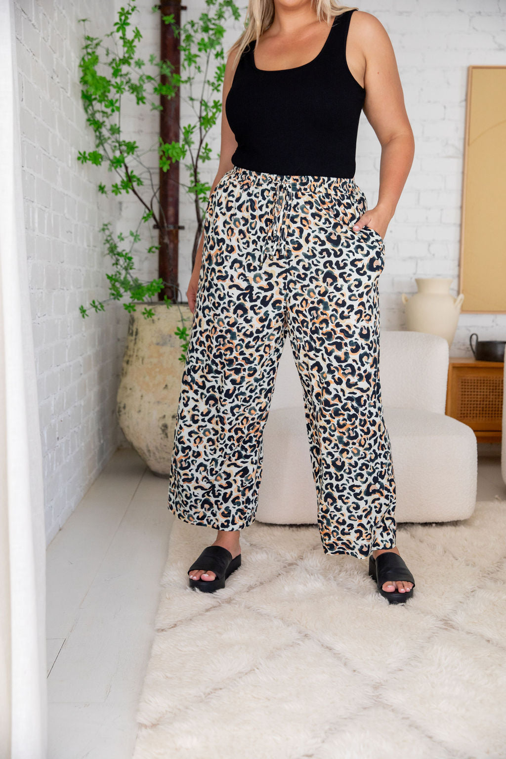 Gina Pant in Instinct