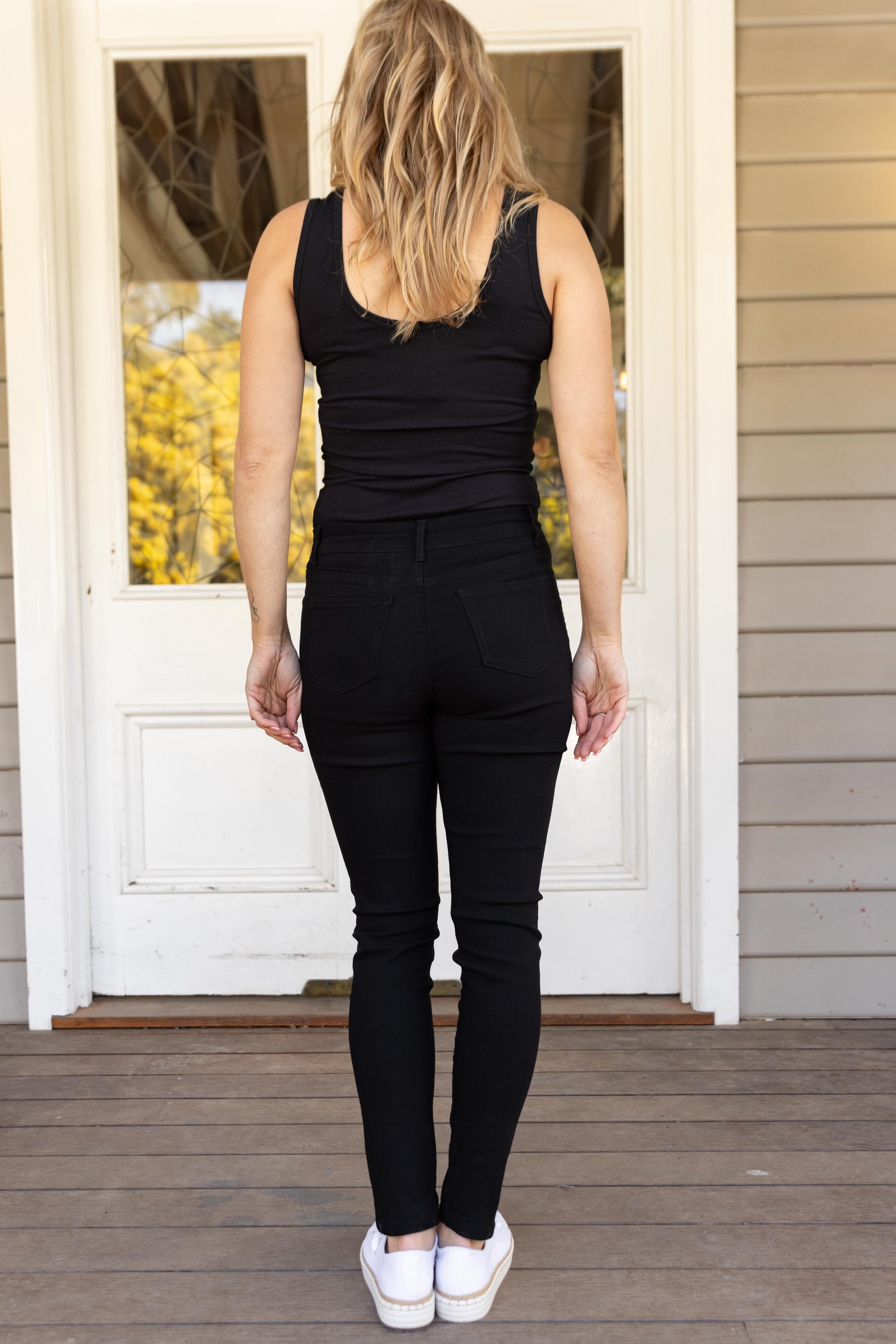 Tyler Jeans in Black