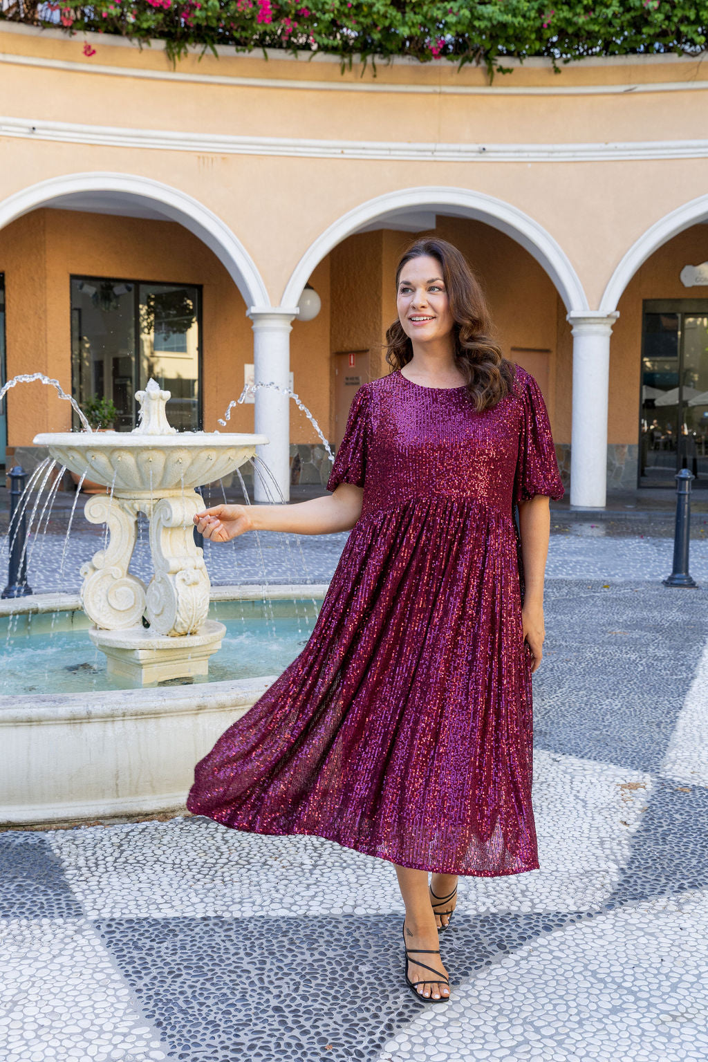 Glimmer Sequin Midi Dress in Wine