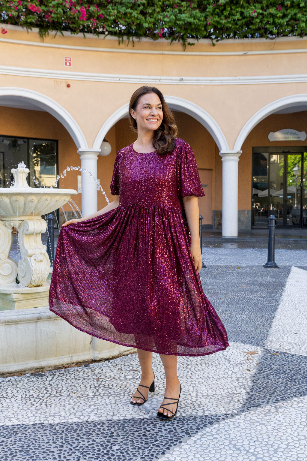 Glimmer Sequin Midi Dress in Wine
