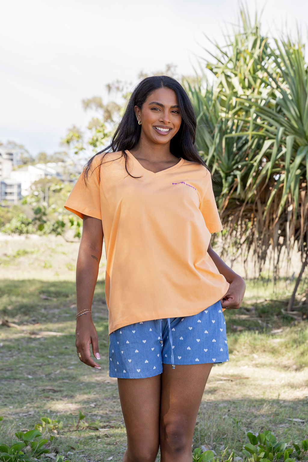 Good Vibes V-Neck Tee in Peach