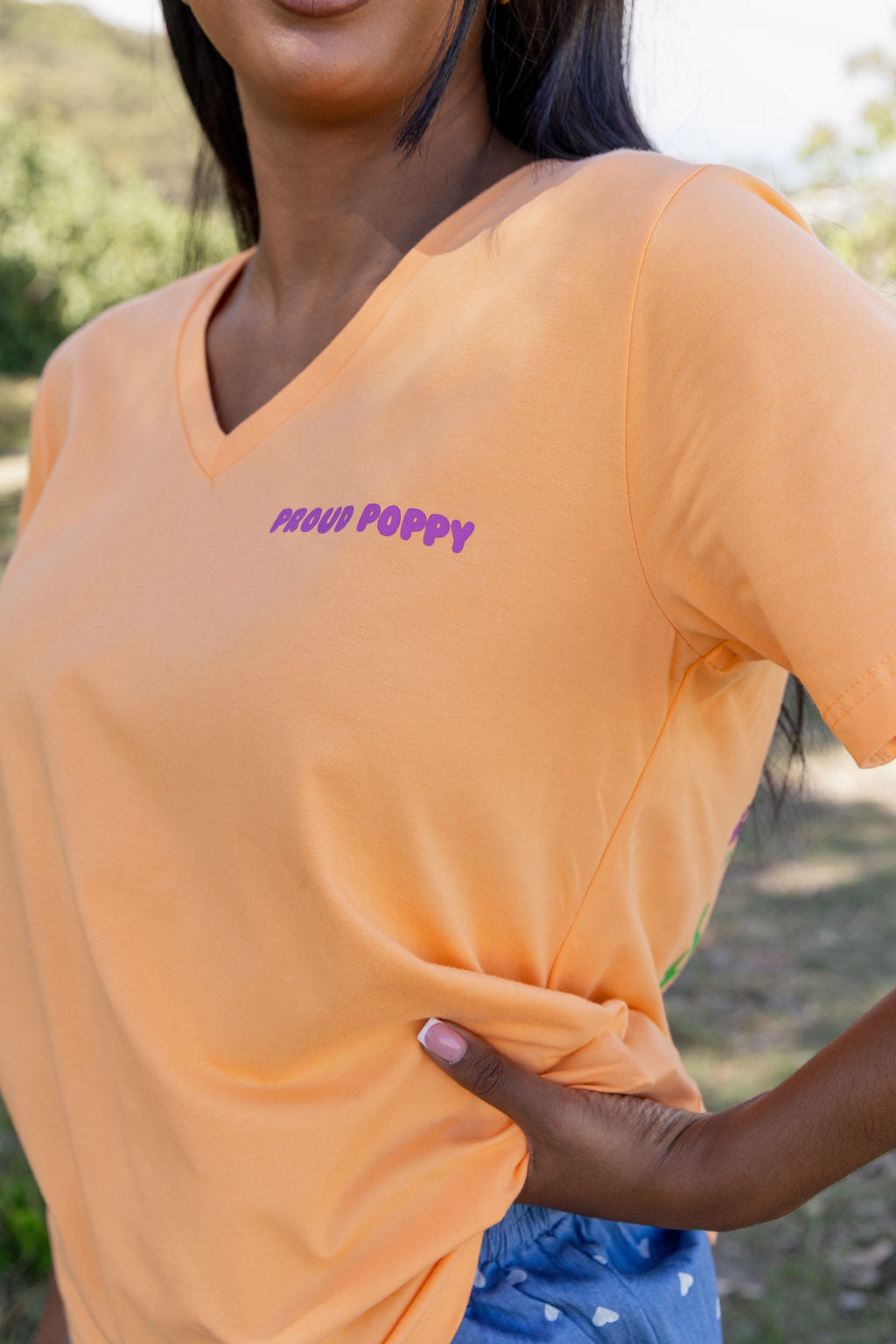 Good Vibes V-Neck Tee in Peach