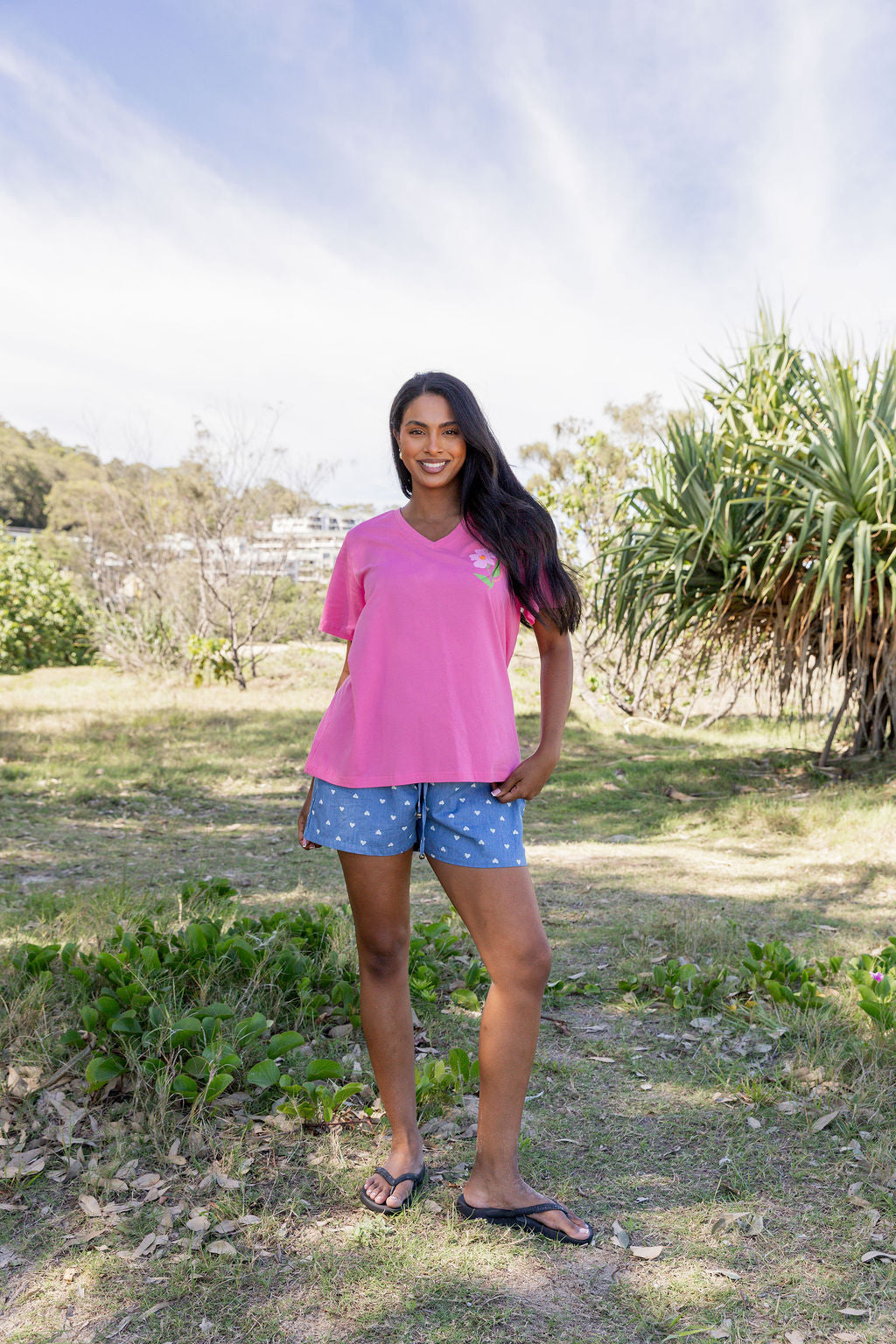 Choose Kindness V-Neck Tee in Pink