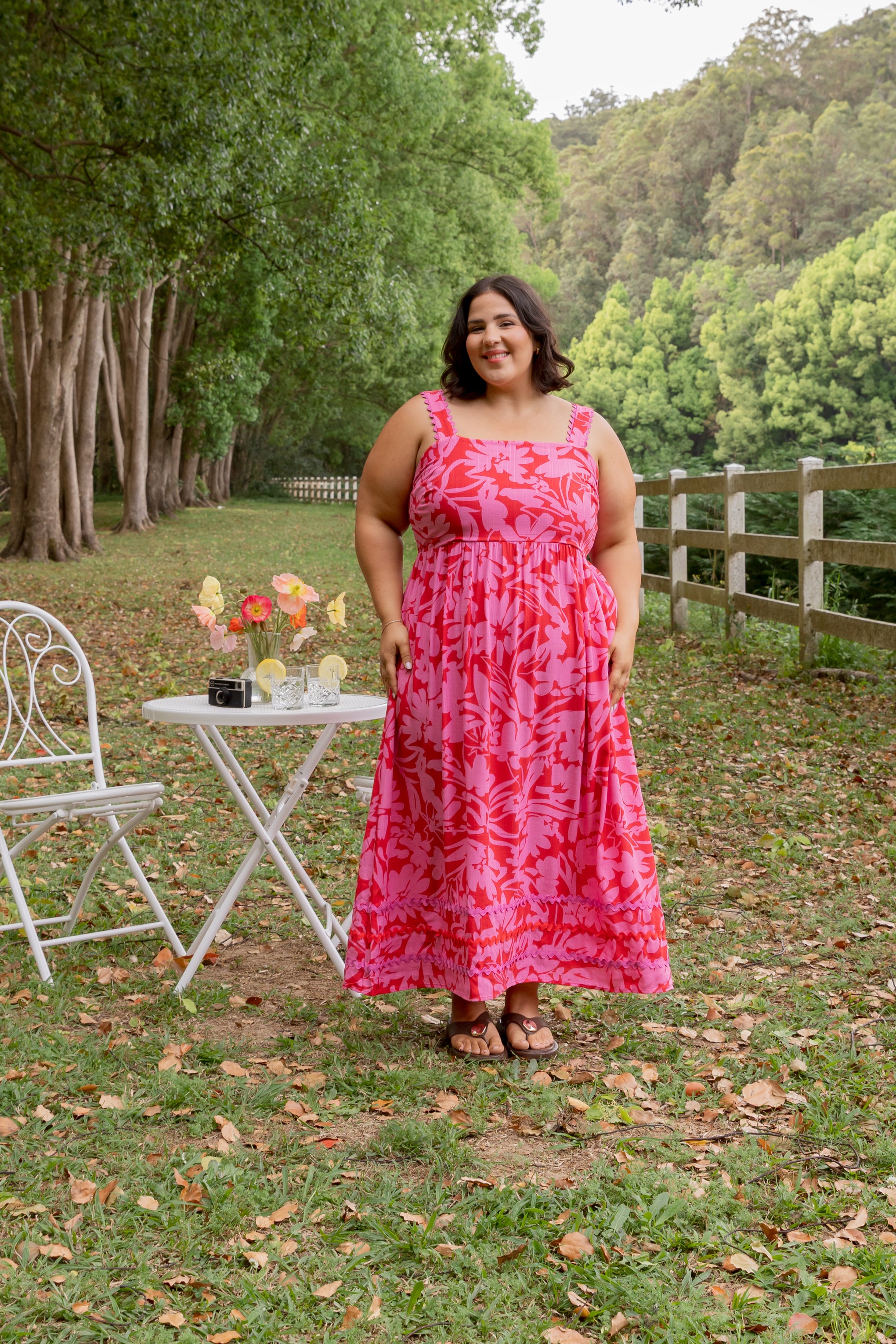 Angel Midi Dress in Fiesta