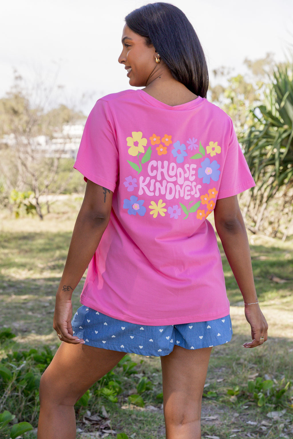 Choose Kindness V-Neck Tee in Pink
