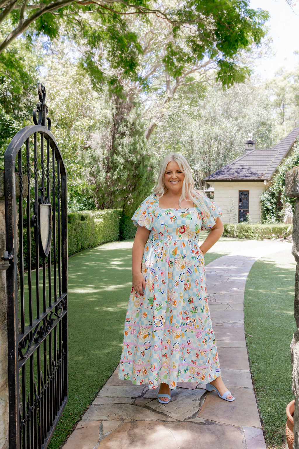 Giovanna Linen Blend Maxi Dress in Picnic