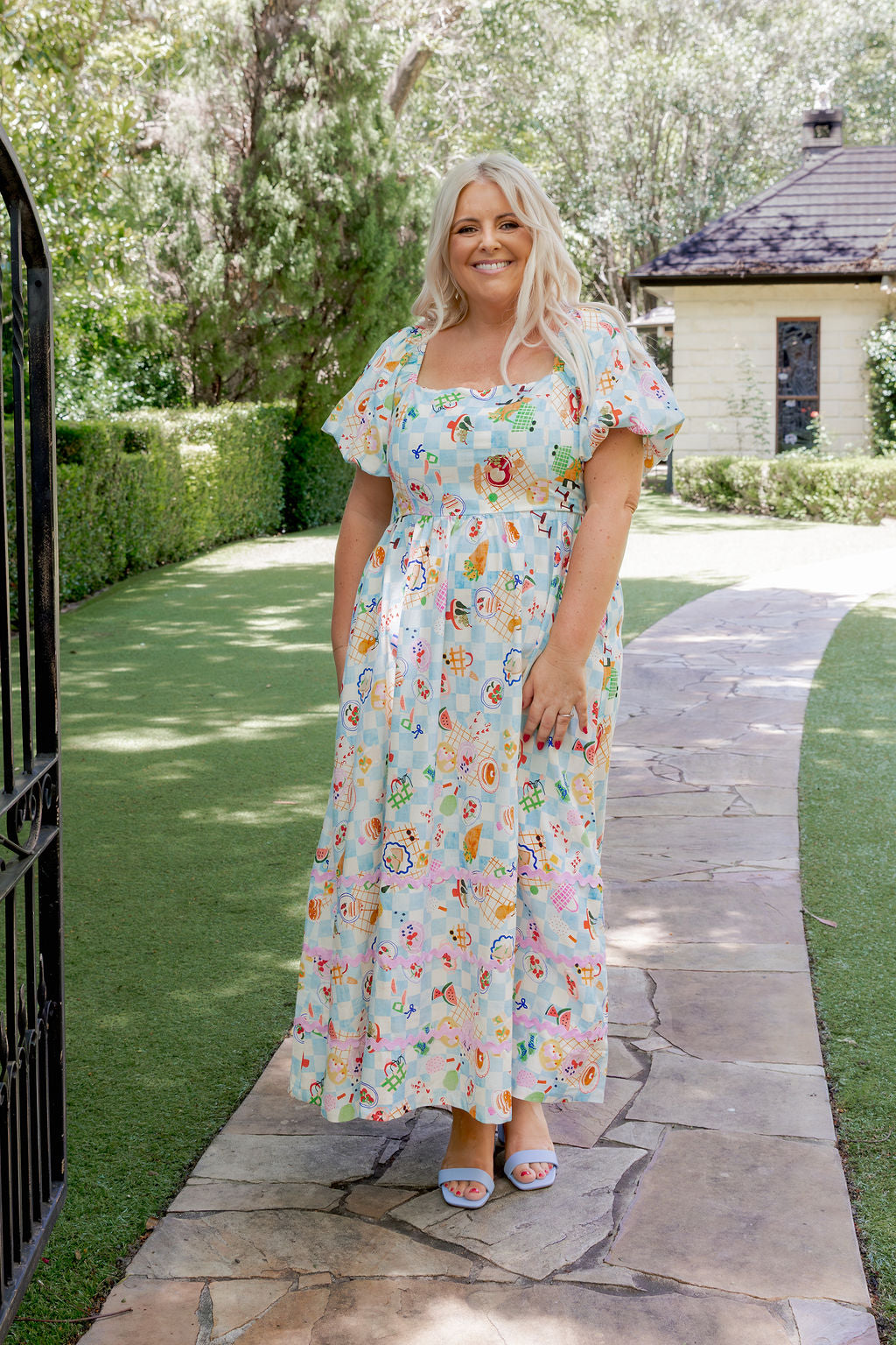 Giovanna Linen Blend Maxi Dress in Picnic