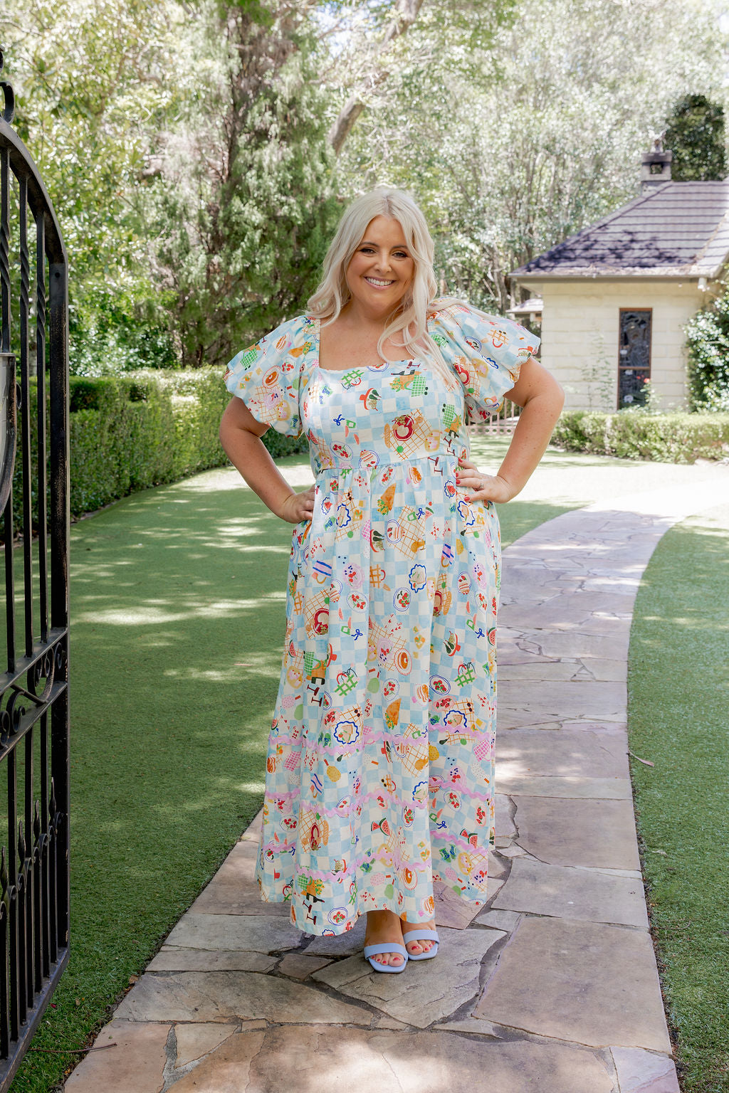 Giovanna Linen Blend Maxi Dress in Picnic