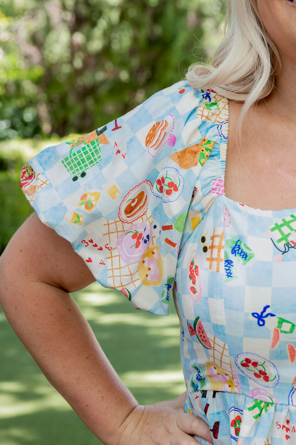 Giovanna Linen Blend Maxi Dress in Picnic