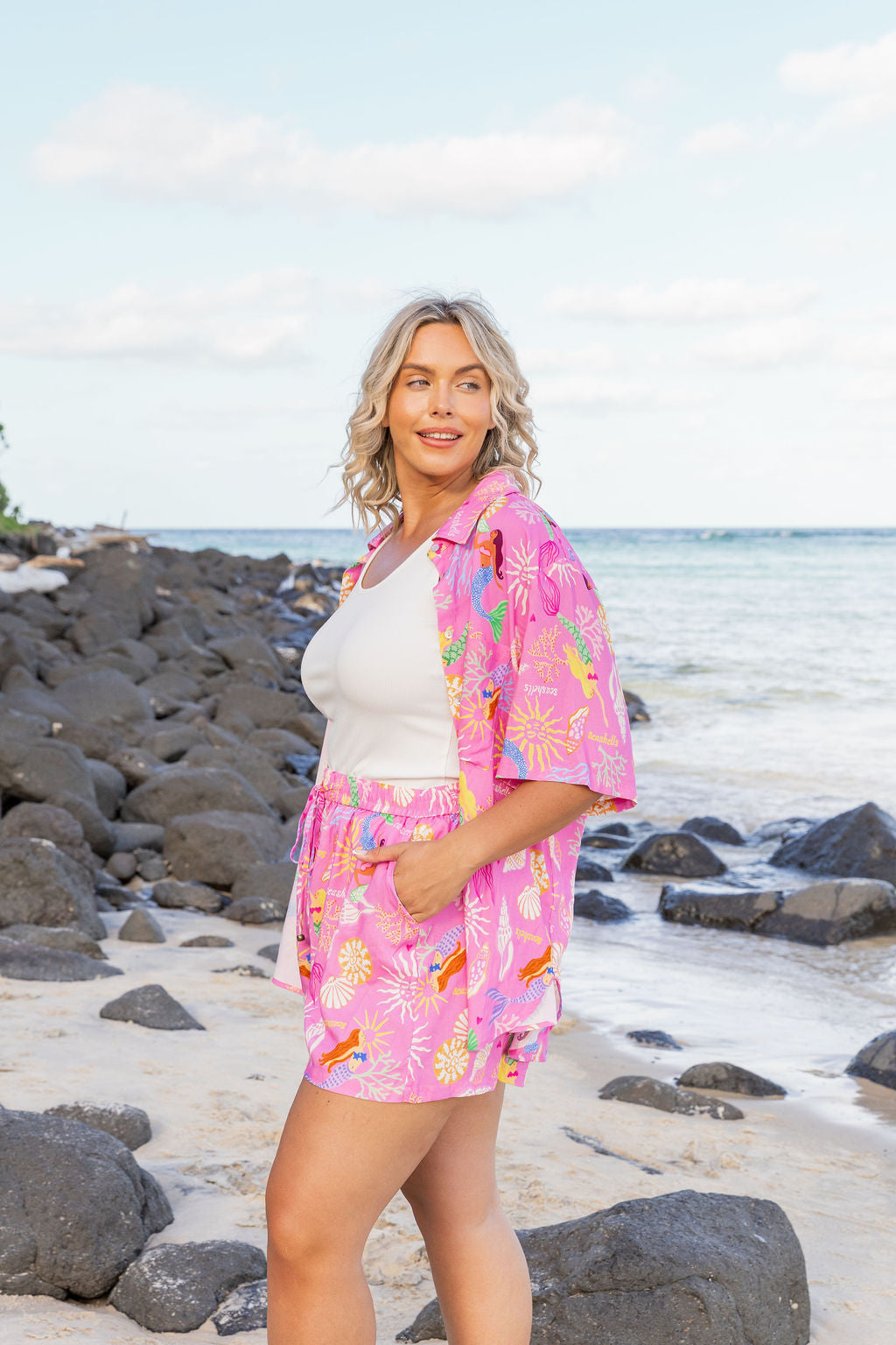 Harlow Shorts in Serena