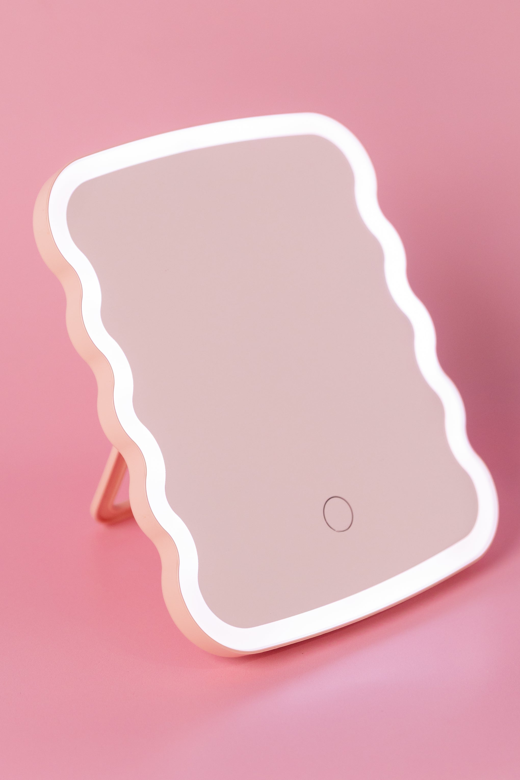 LED Wavy Travel Mirror in Pink