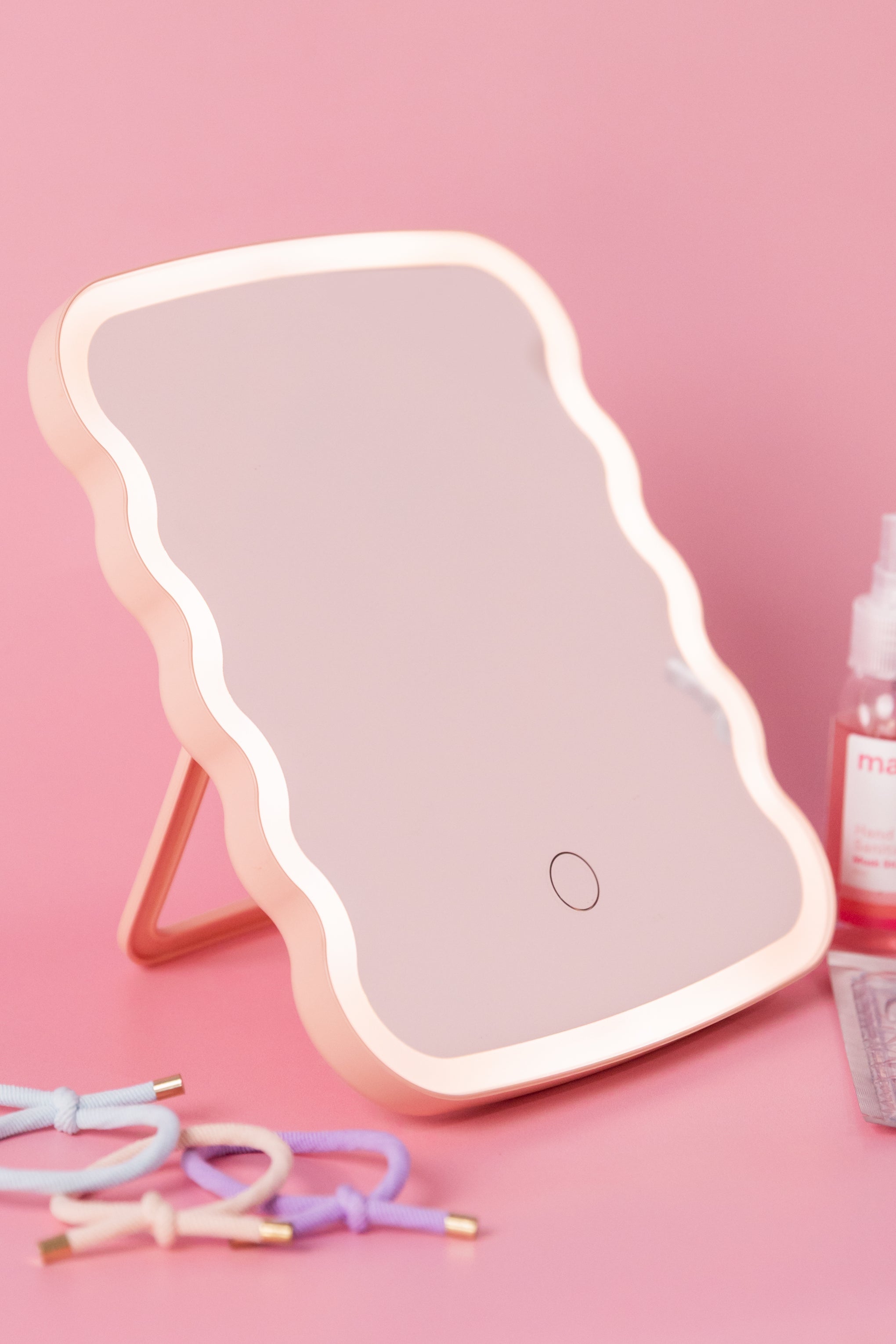 LED Wavy Travel Mirror in Pink