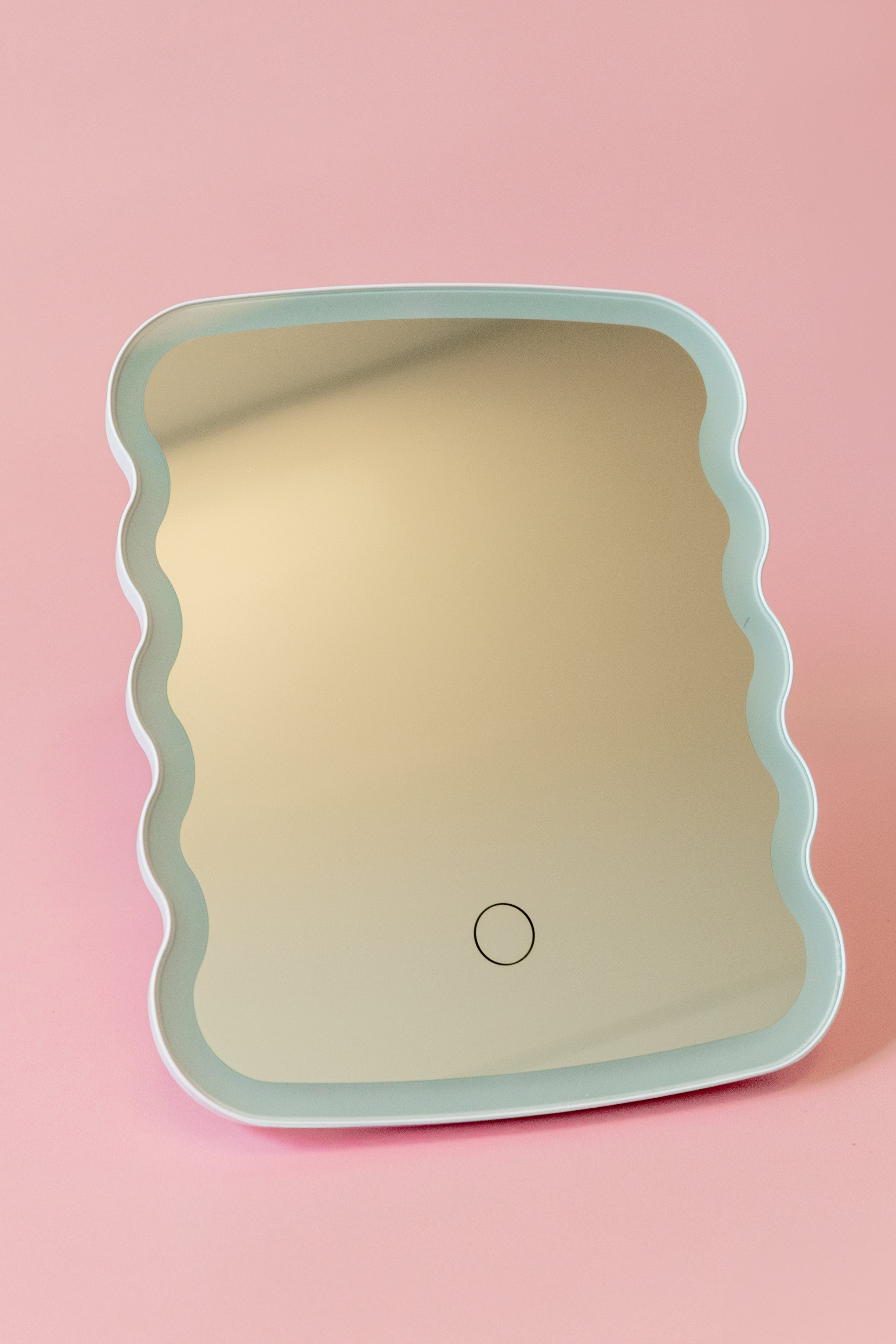 LED Wavy Travel Mirror in White