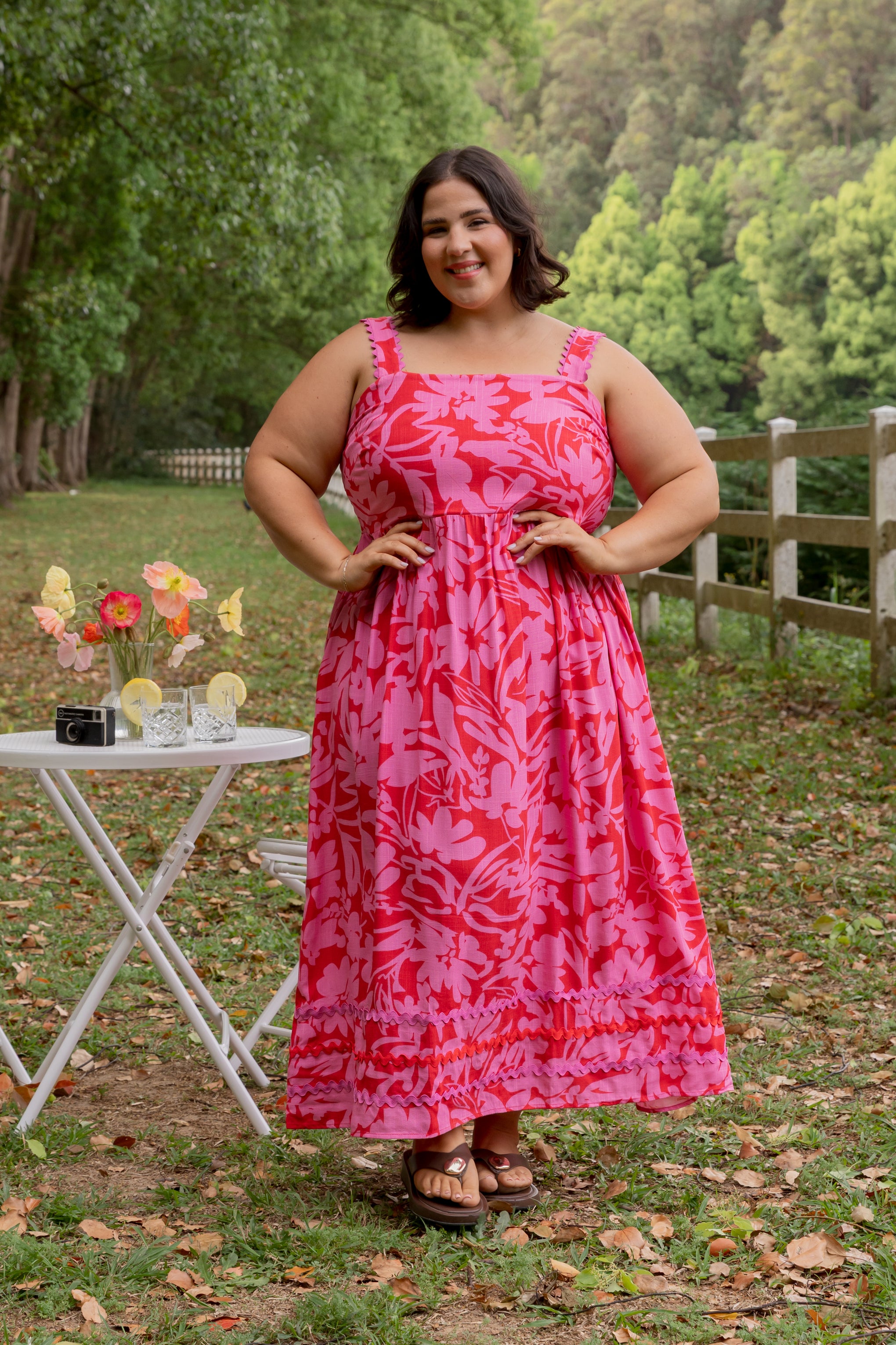 Angel Midi Dress in Fiesta
