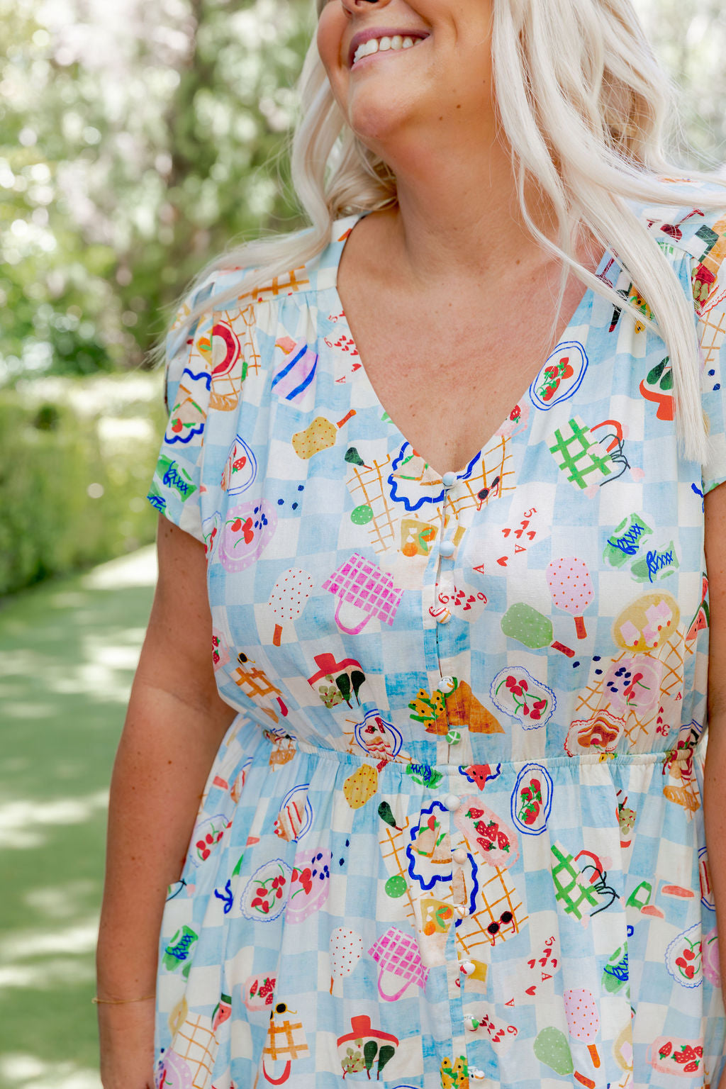 Brontie Linen Blend Dress in Picnic