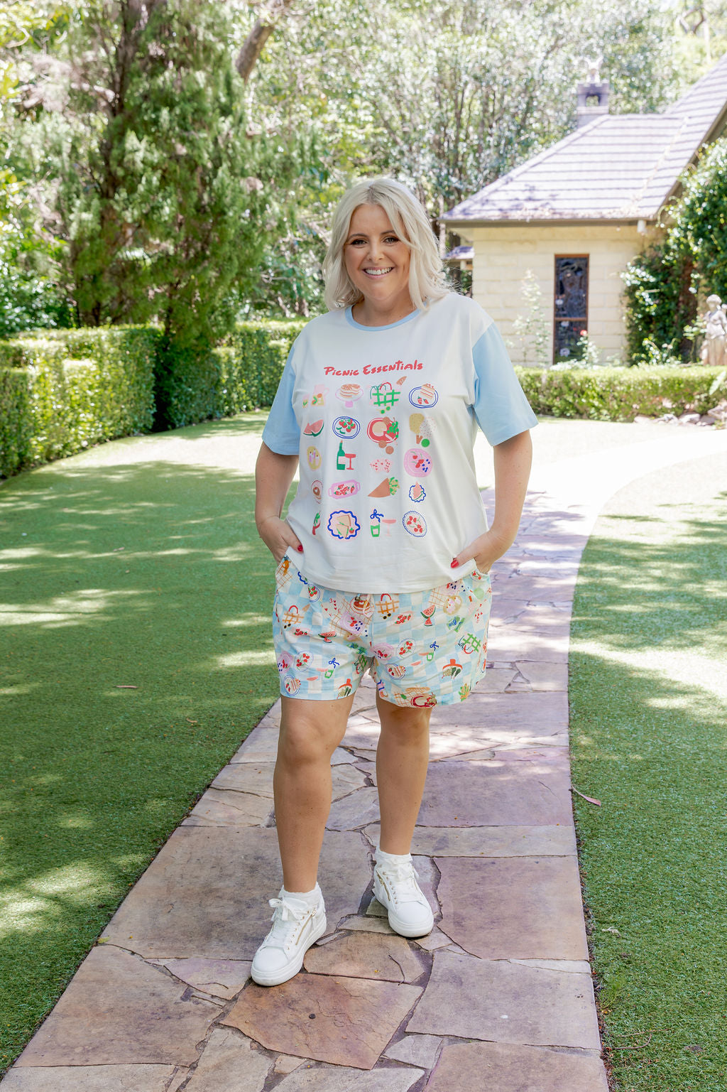 Zadi Relaxed Tee in Picnic Essentials
