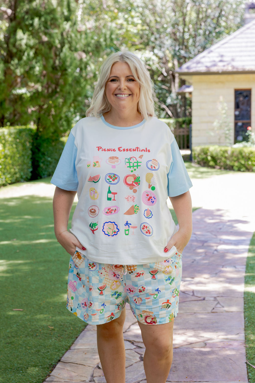 Zadi Relaxed Tee in Picnic Essentials
