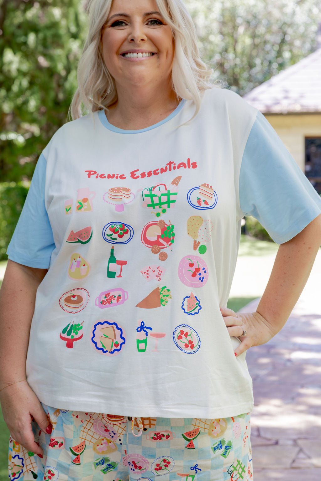 Zadi Relaxed Tee in Picnic Essentials