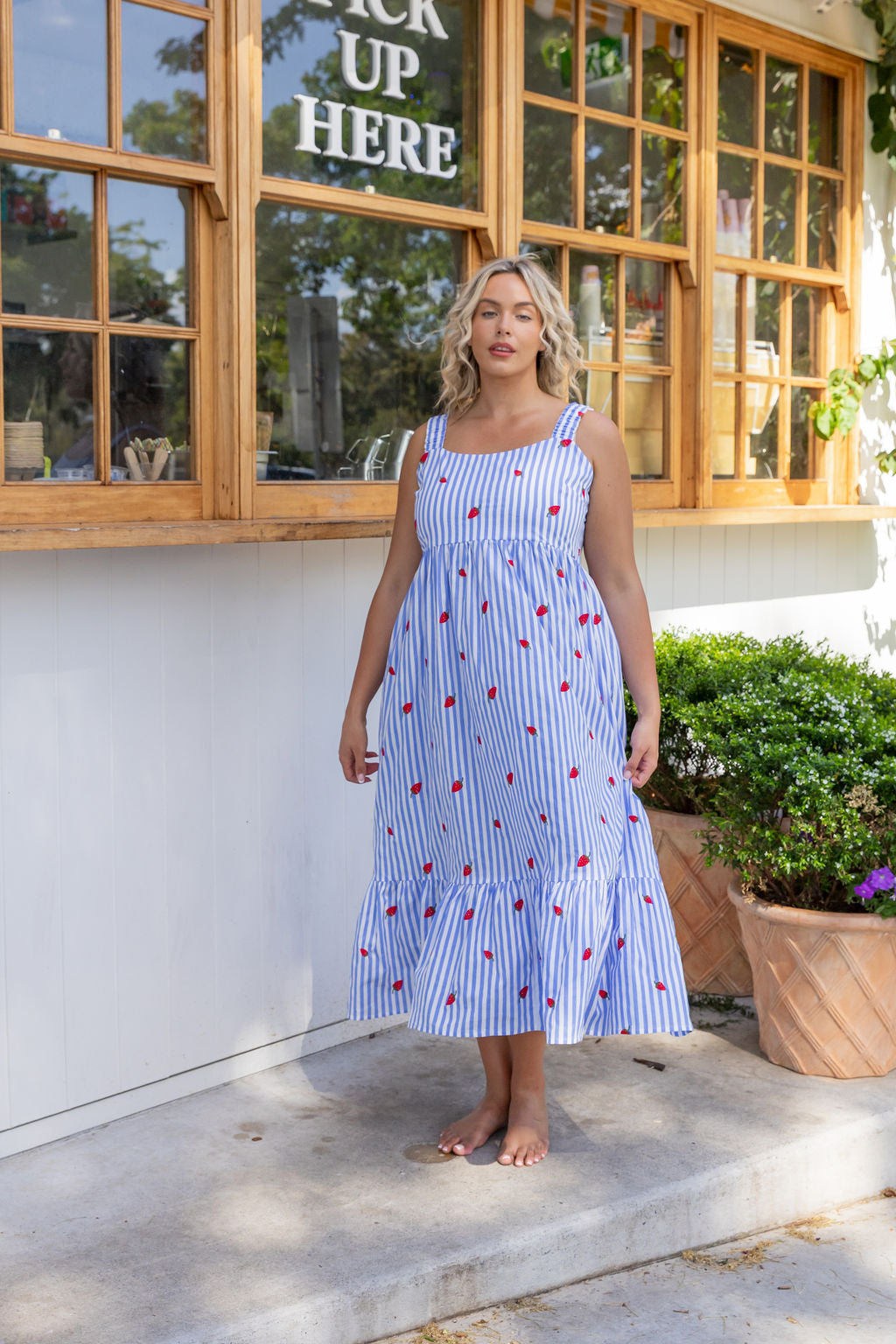 Eva Maxi Dress in Strawberry Shortcake