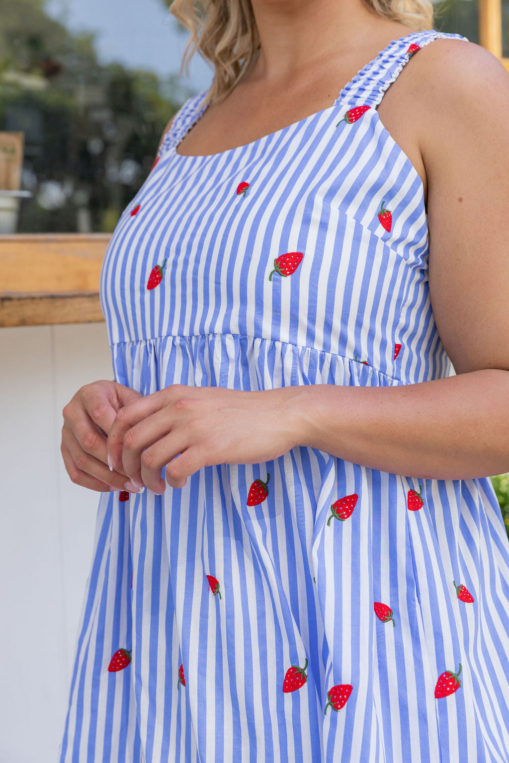 Eva Maxi Dress in Strawberry Shortcake
