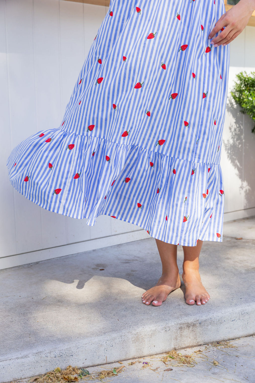 Eva Maxi Dress in Strawberry Shortcake