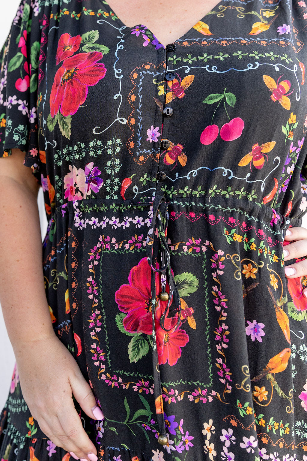 Bonnie Maxi Dress in Sweet Bee
