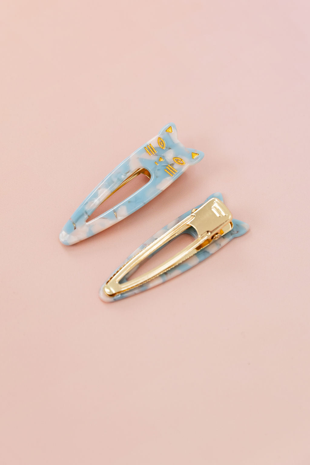 Cat Hair Clips in Blue Cloud